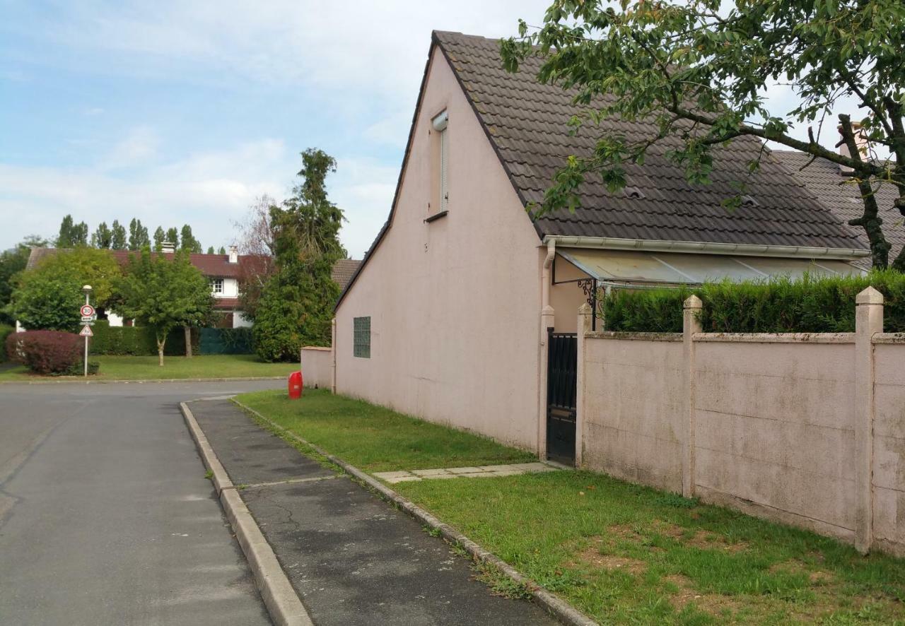 Hébergement de vacances Des Loups Arpajon